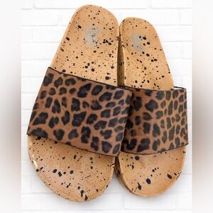 Leopard Print Slide Sandals - Brown & Black